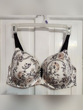 Torrid Curve 46D Lightly Lined Perfect T-shirt Push Up Bra